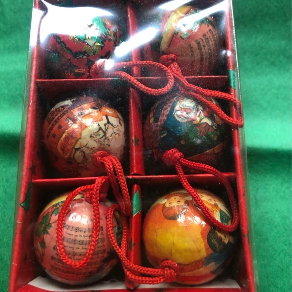 Vintage Christmas Ornament Set - Picture 5 of 10